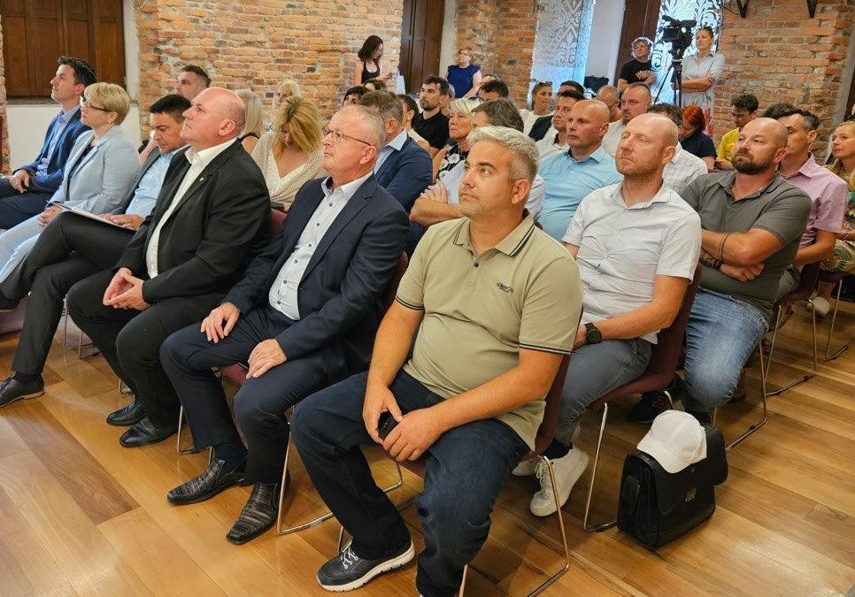 Na terenu začenjamo z obnovo sistema daljinskega ogrevanja